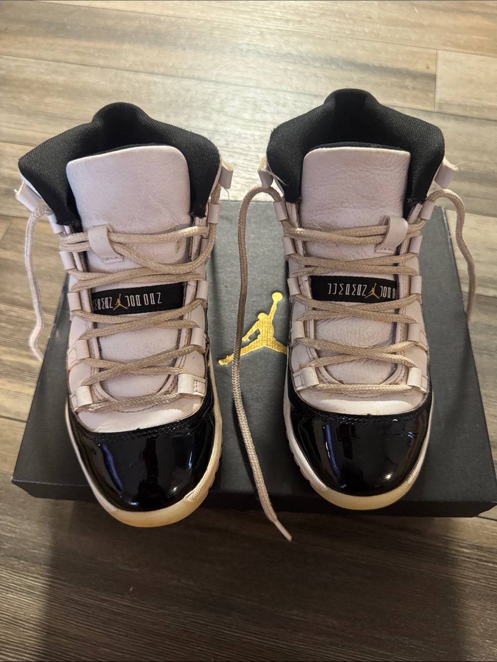 Jordan Kids Sneakers in Pink, Black, Cream